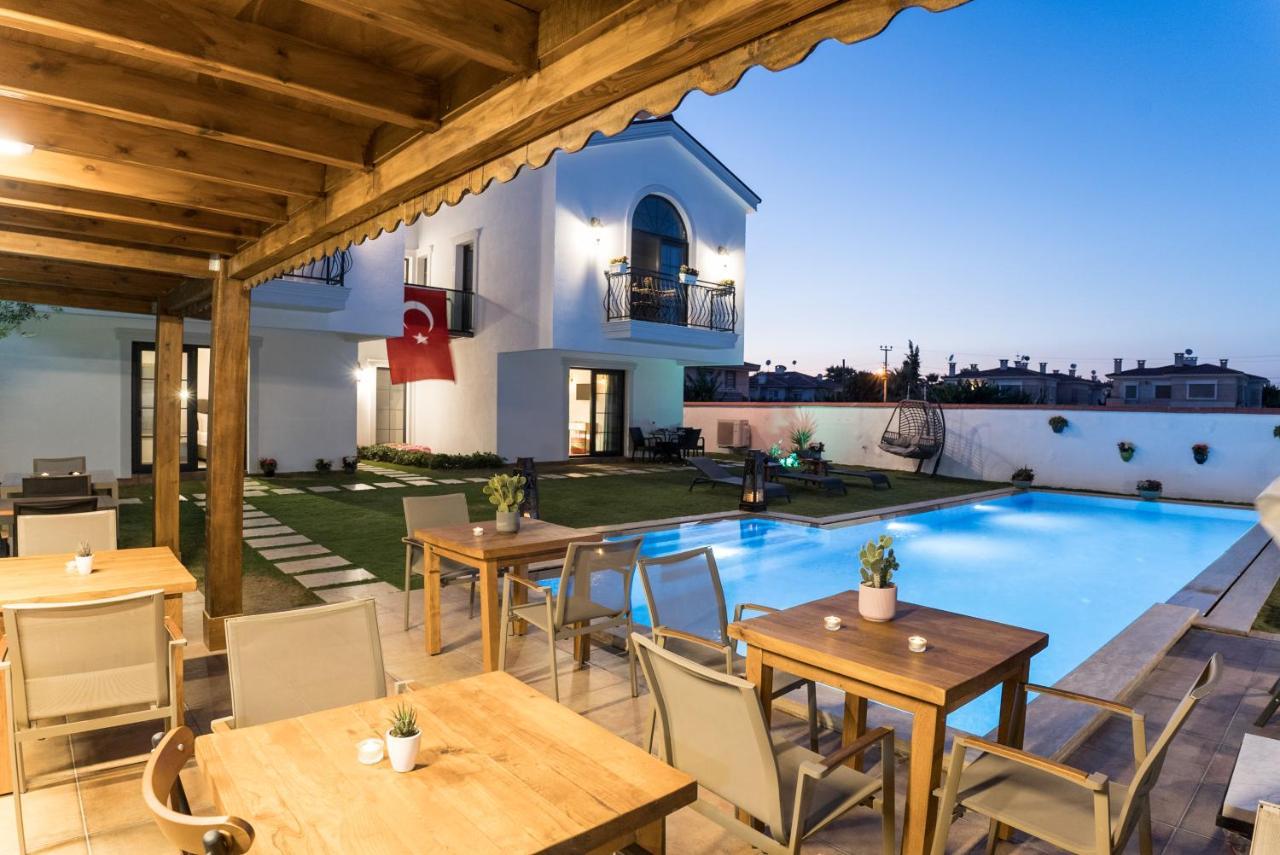 Julietotel Alacatı Bagian luar foto